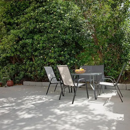 Apartment Yiannis 5 Adults 3 *